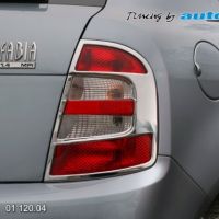 Rámeček zadních světel - chrom r.v. do 8/2004 